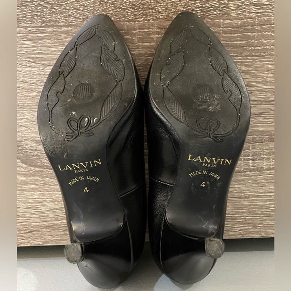 LANVIN VINTAGE Black Leather Pointed Toe Pumps Size 4 Kitten Heel Shoes - Picture 8 of 9